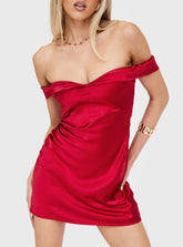 Alizae Off Shoulder Mini Dress Red