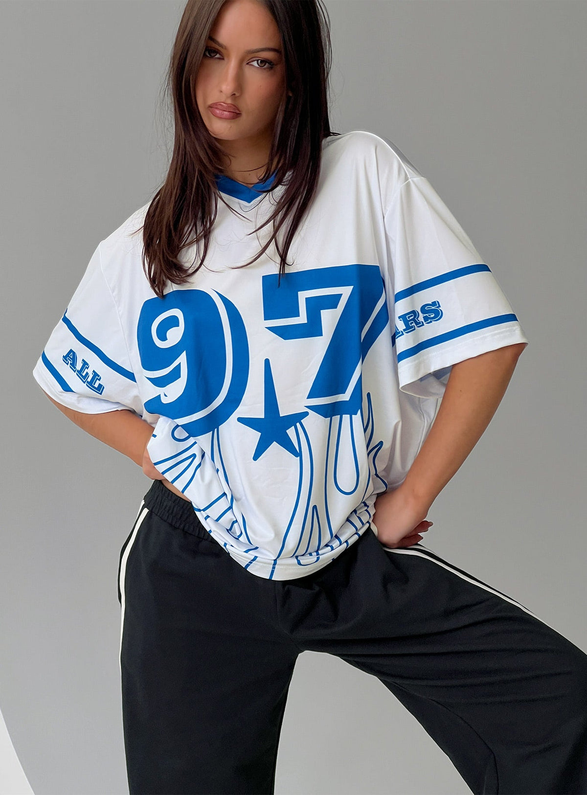 97 Sportstar Oversized Jersey Graphic Top White / Blue