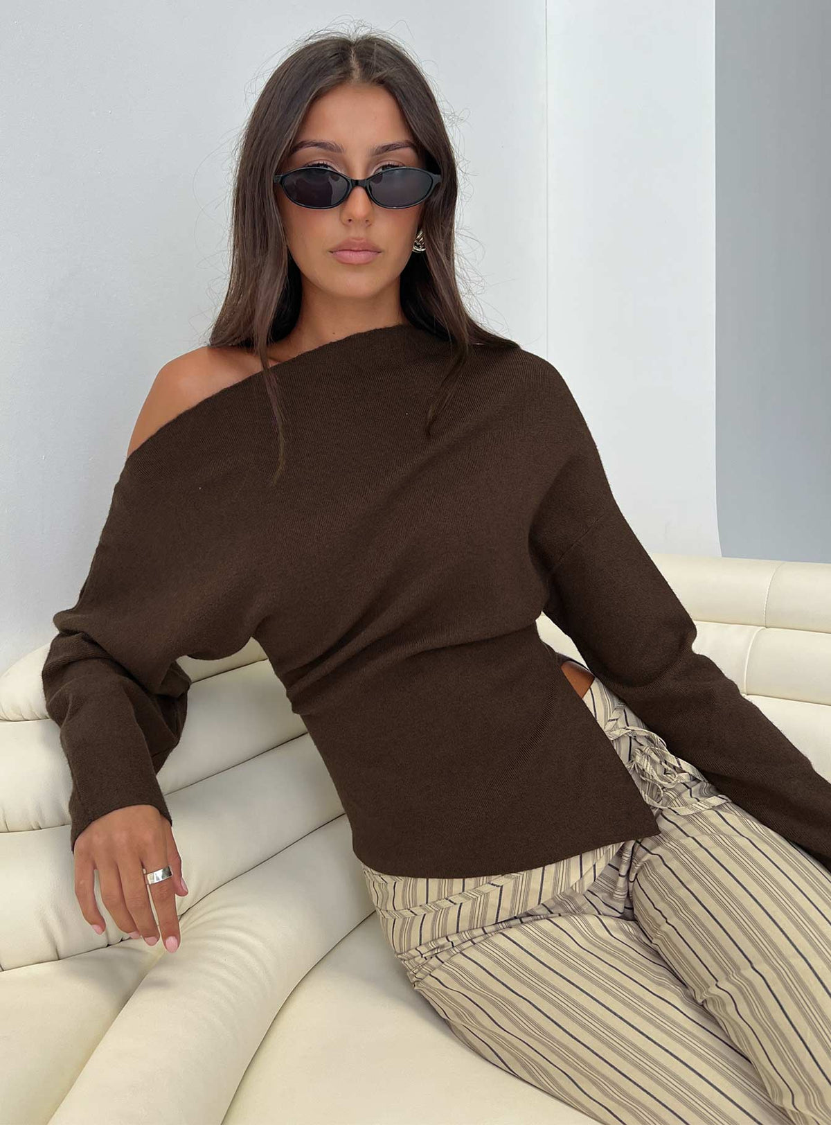Kaelith Off Shoulder Knit Sweater Brown