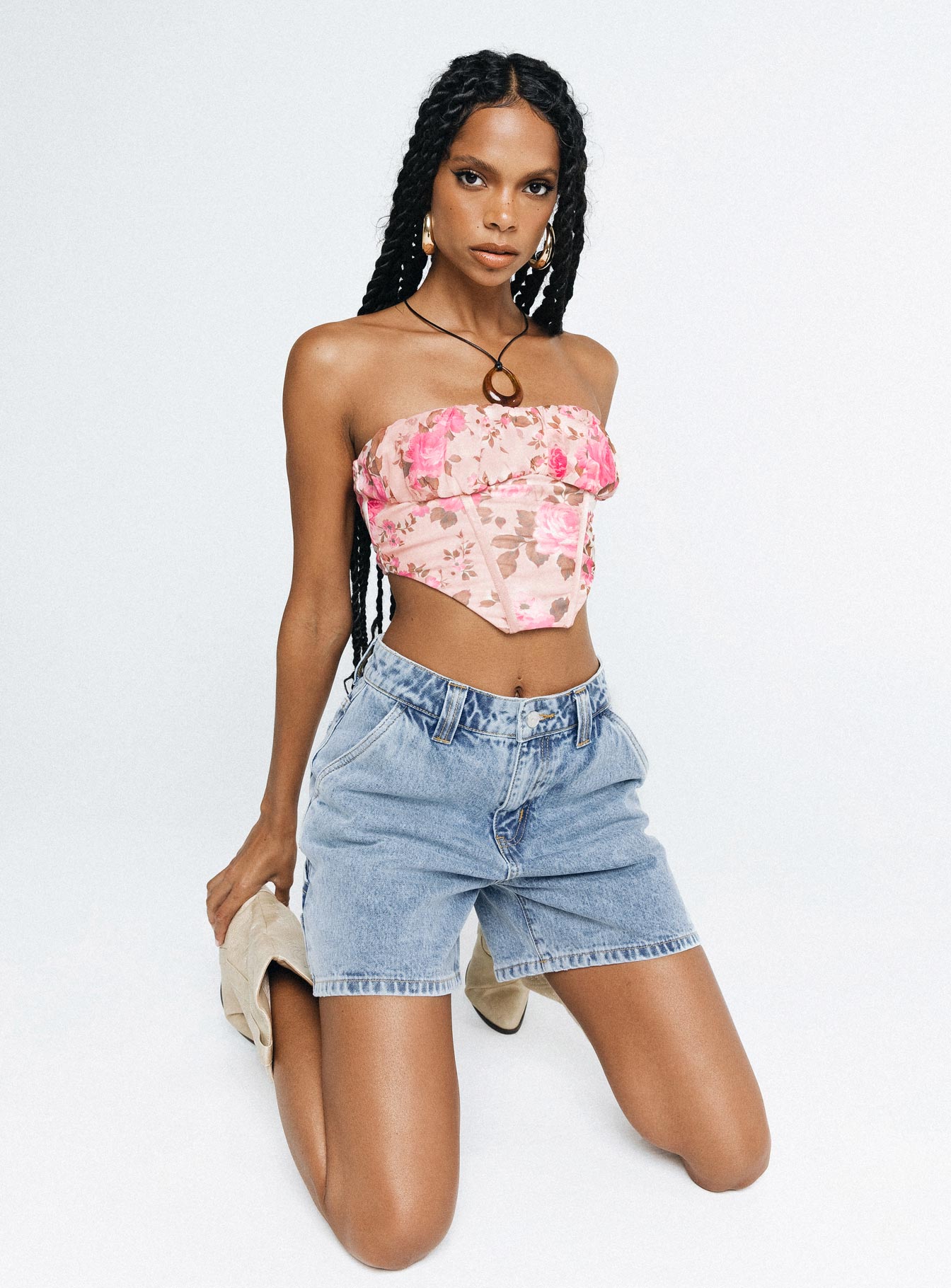 Lou Carpenter Denim Shorts Light Wash