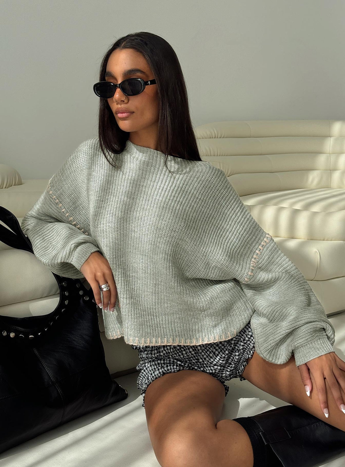 Baby I'm Back Knit Sweater Grey / Pink