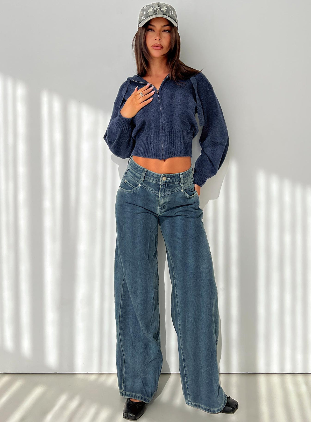 Shanna Relaxed Low Rise Jeans Acid Raw Wash