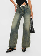 Mellowed Out Low Rise Straight Leg Jeans Antique Wash