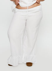 Santabelle Frill Pants White Curve