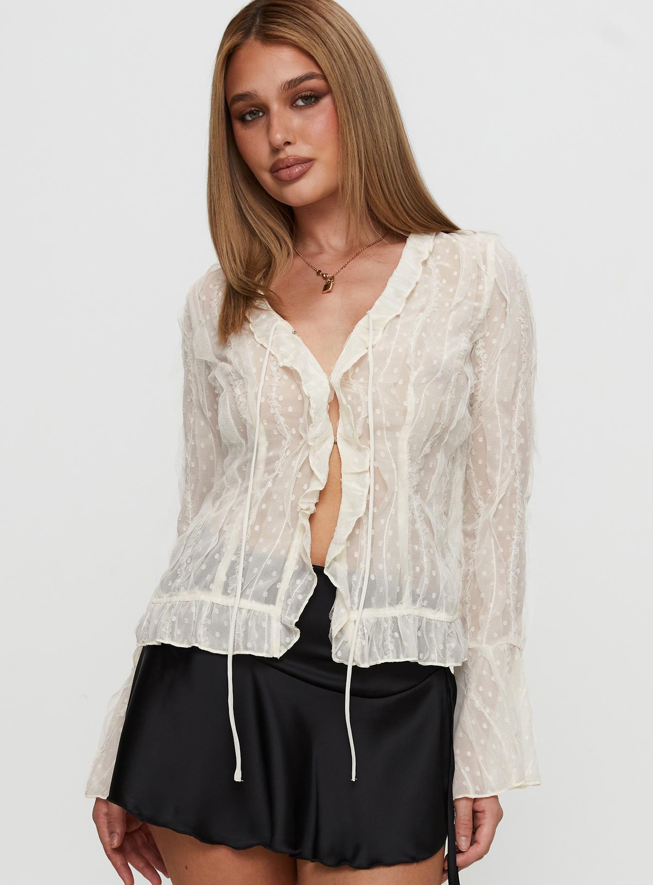 Sainz Frill Long Sleeve Top Cream