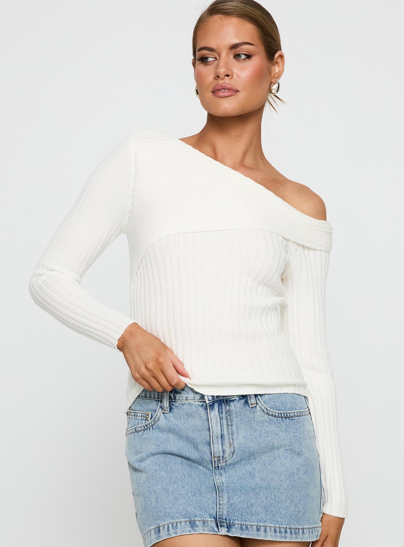 Jaybell Cold Shoulder Sweater White