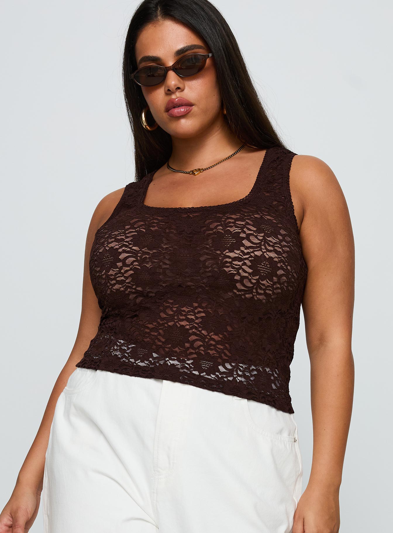 Bennington Lace Top Brown Curve