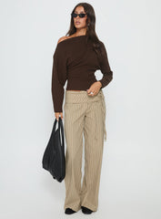 Kaelith Off Shoulder Knit Sweater Brown