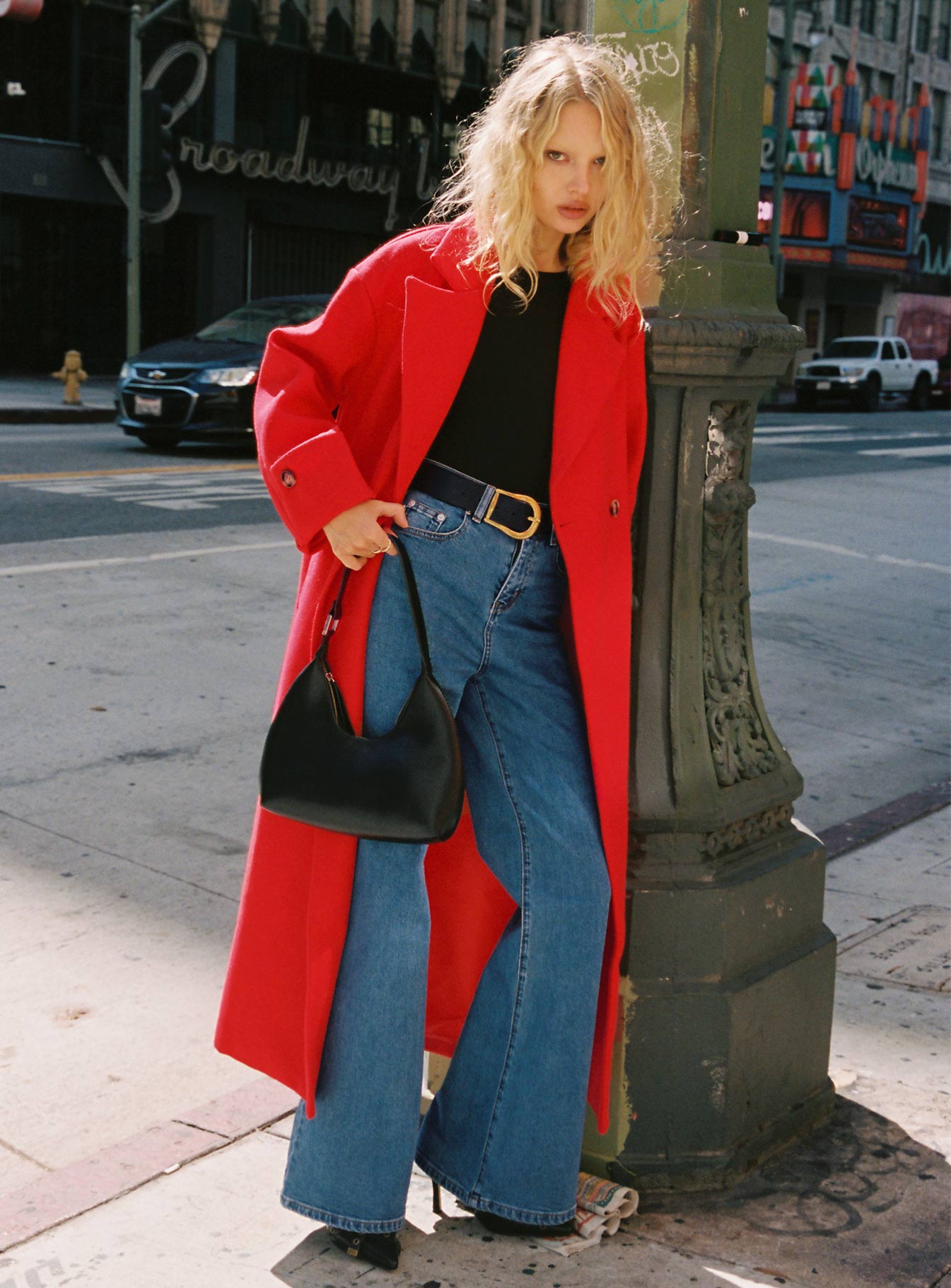 Lucille High Rise Flared Jeans Mid Wash