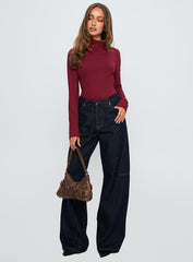 Augustness Long Sleeve Bodysuit Burgundy