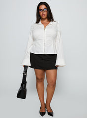 By The Phone Long Sleeve Collared Top White Curve