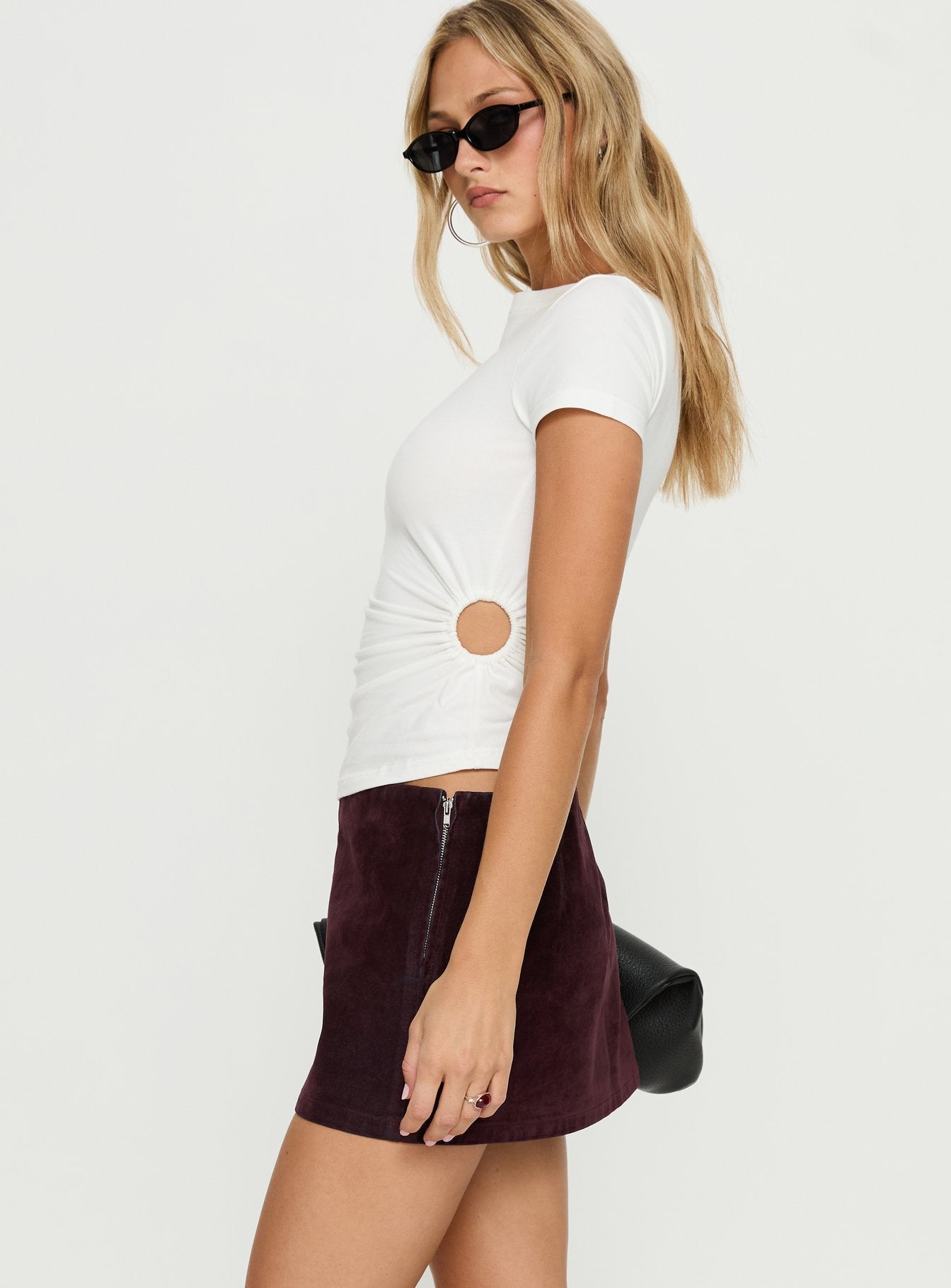 Karra Flocked Mini Skirt Washed Red