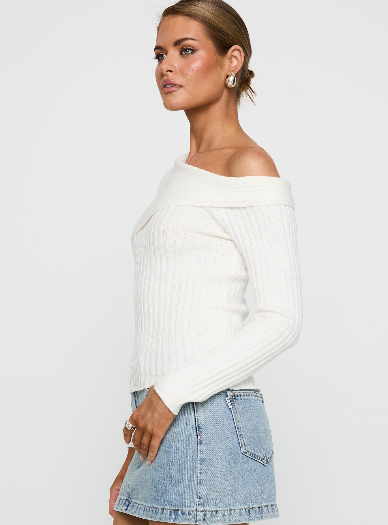 Jaybell Cold Shoulder Sweater White