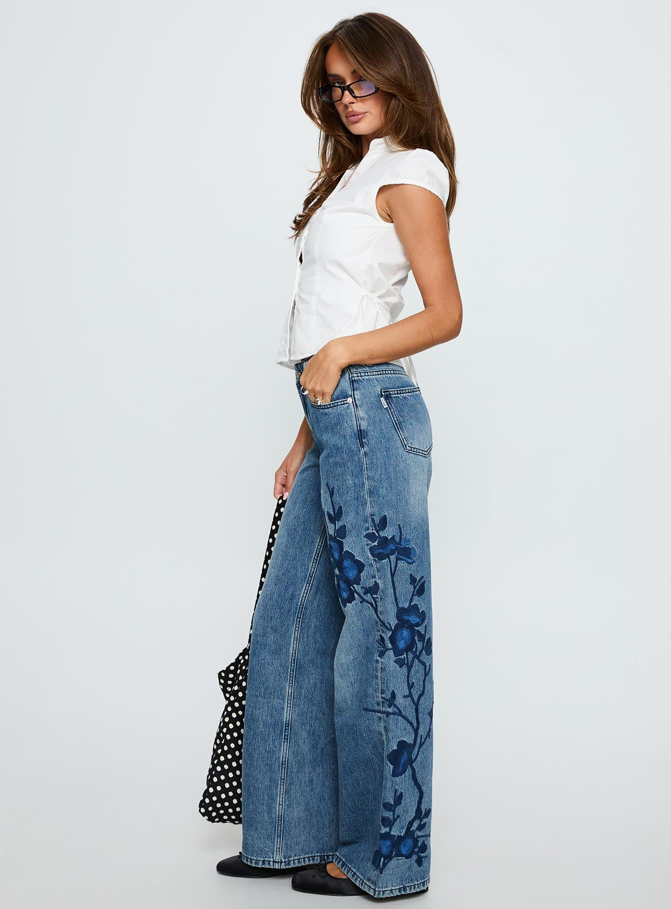 Sisterhood Mid Rise Wide Leg Patchwork Jeans Mid Blue Wash