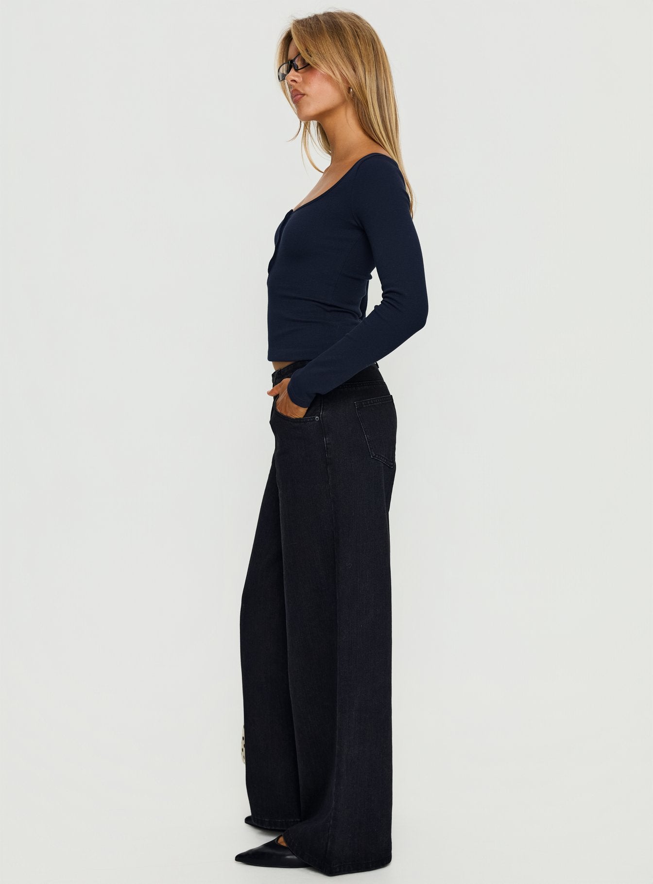 Supercut Low Rise Baggy Pleat Jeans Washed Black