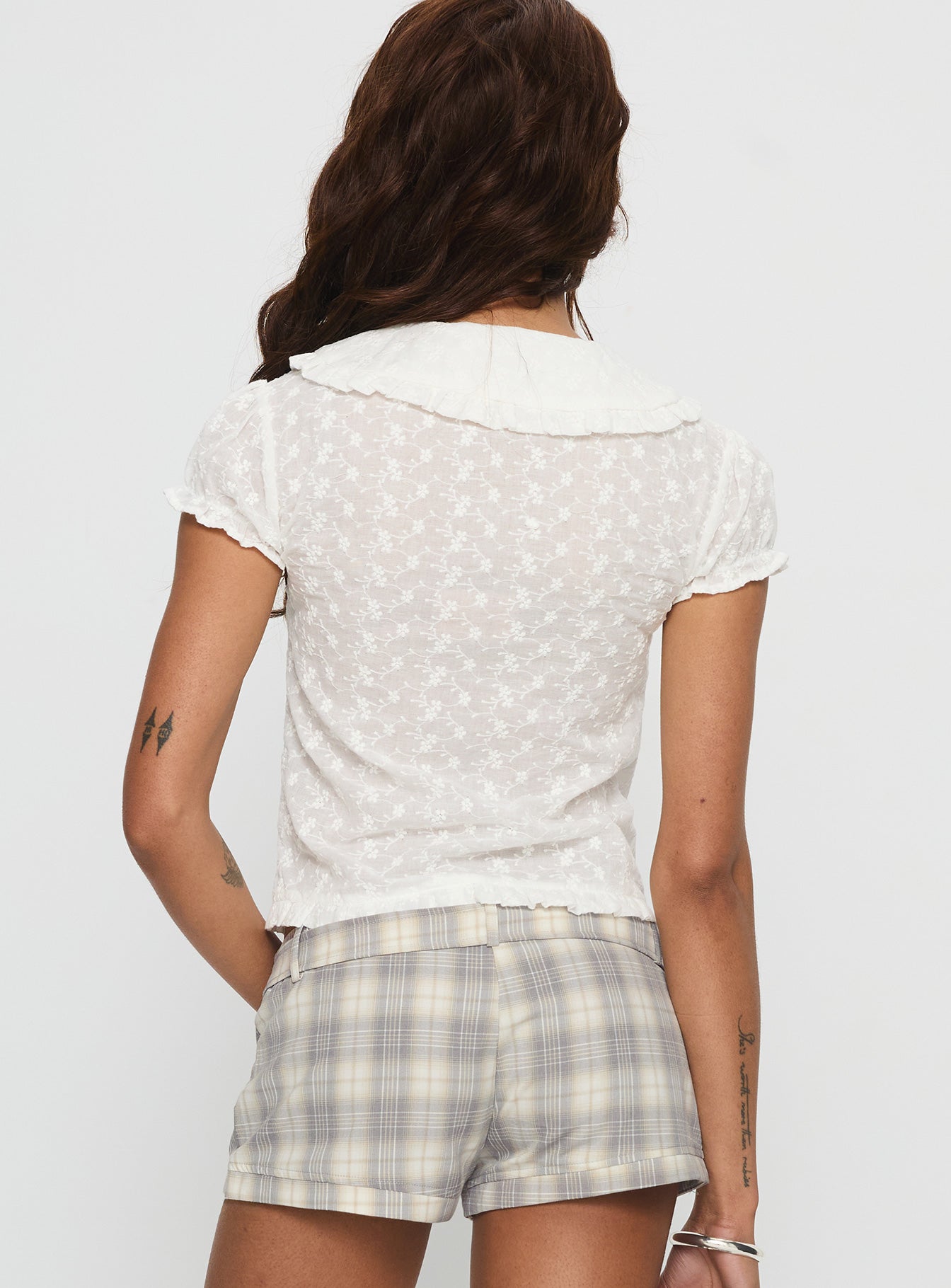 Angellika Oversized Collar Button Up Top White