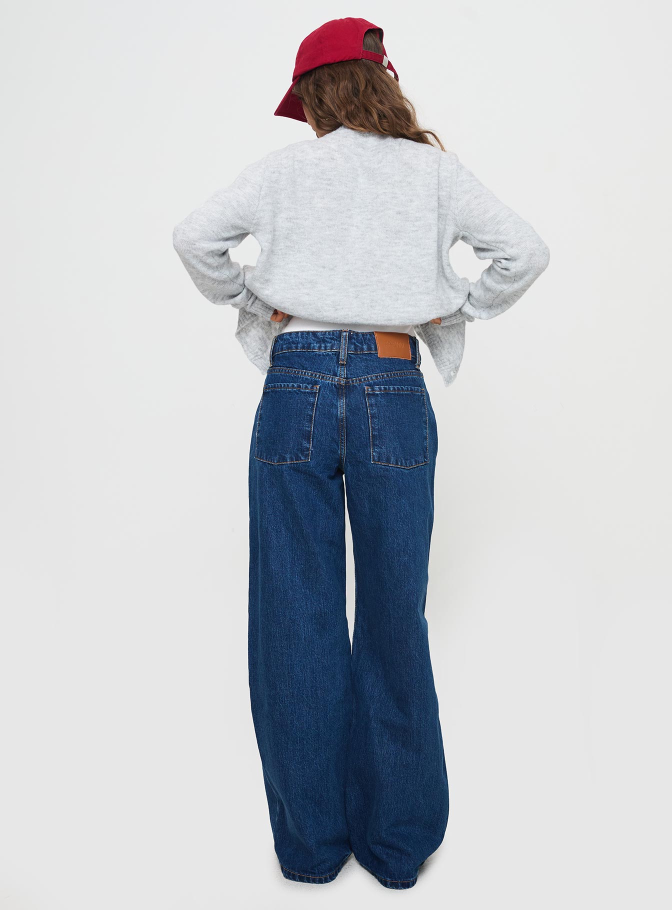 Shima Low Rise Straight Leg Jeans Mid Wash