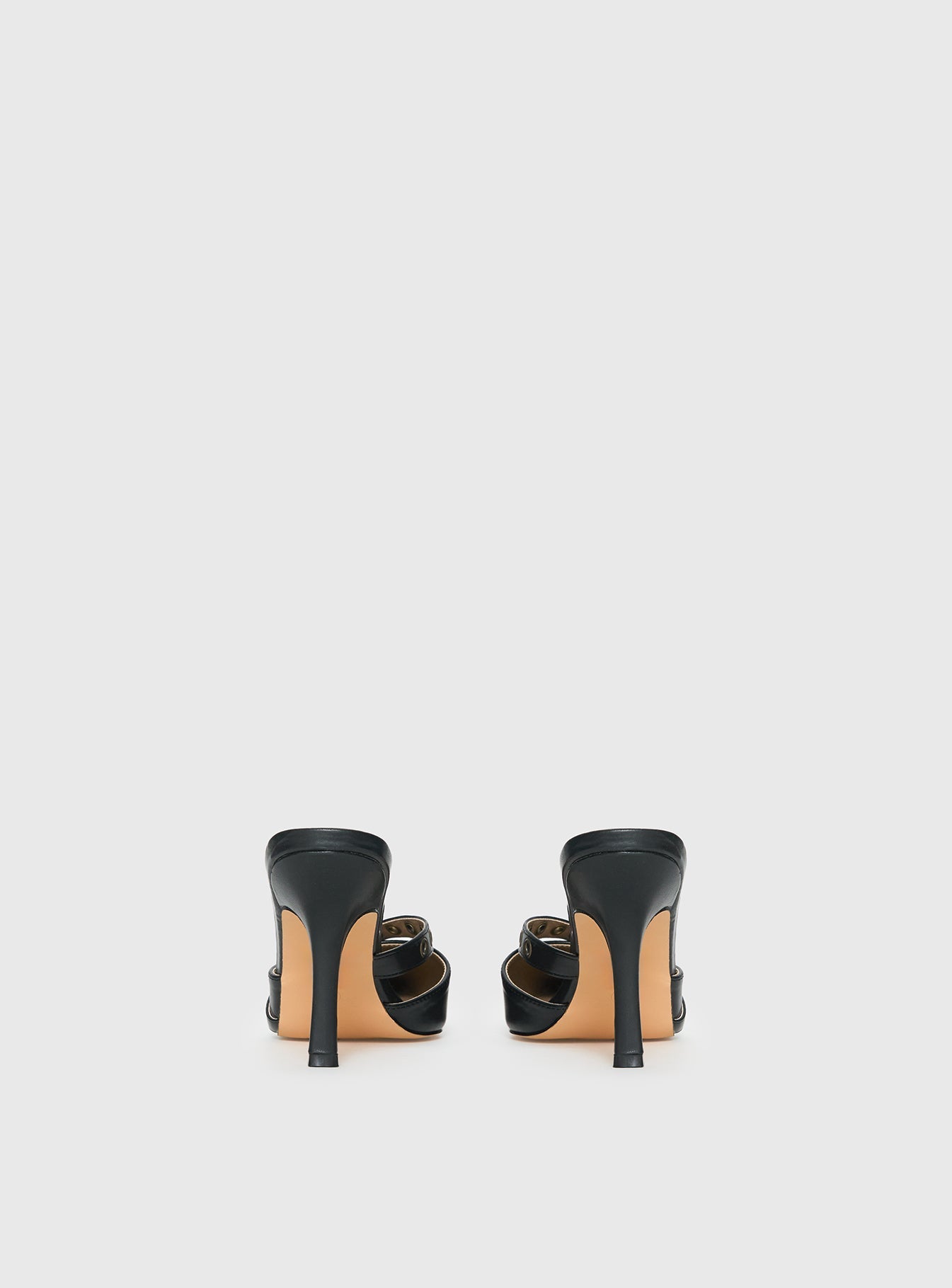 Compelling Pointed Toe Heels Black