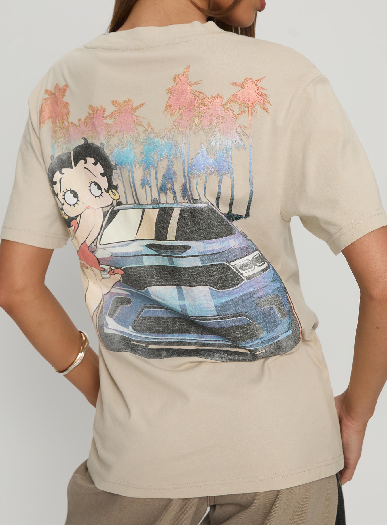 Betty Boop Beach Mode Oversized Graphic Top Washed White