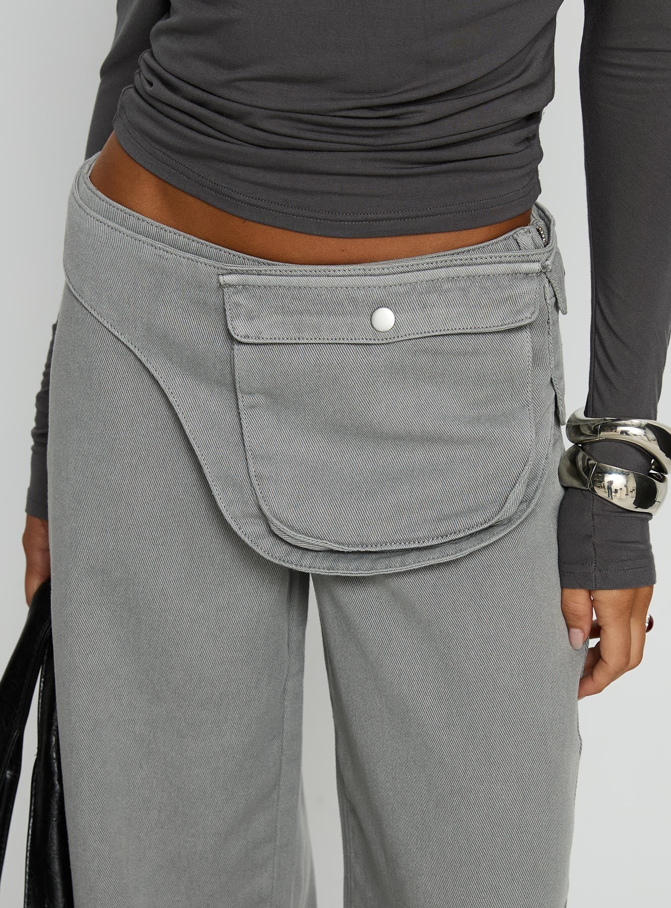 Incognito Low Rise Wide Leg Cargo Jeans Grey
