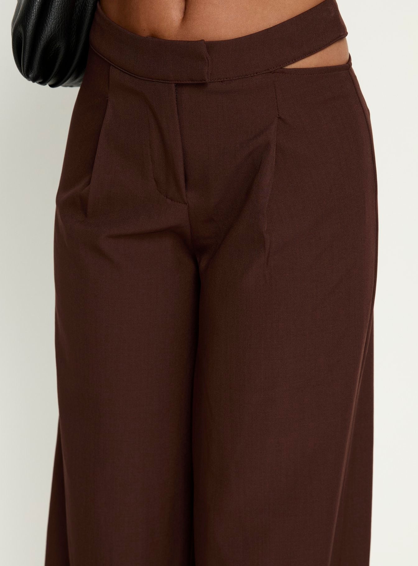 Alys Cut Out Straight Leg Pant Brown