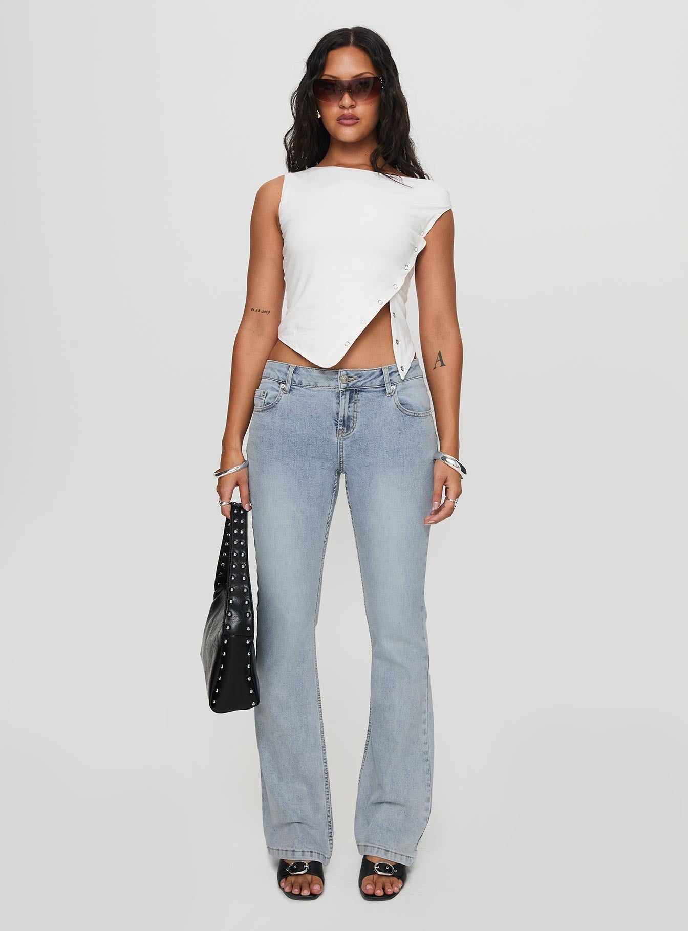 Bethany Low Rise Bootleg Jeans Light Wash