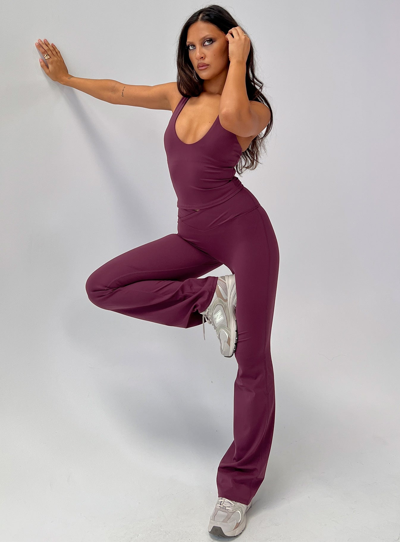 Sunday Session Active Flare Leg Pant Plum