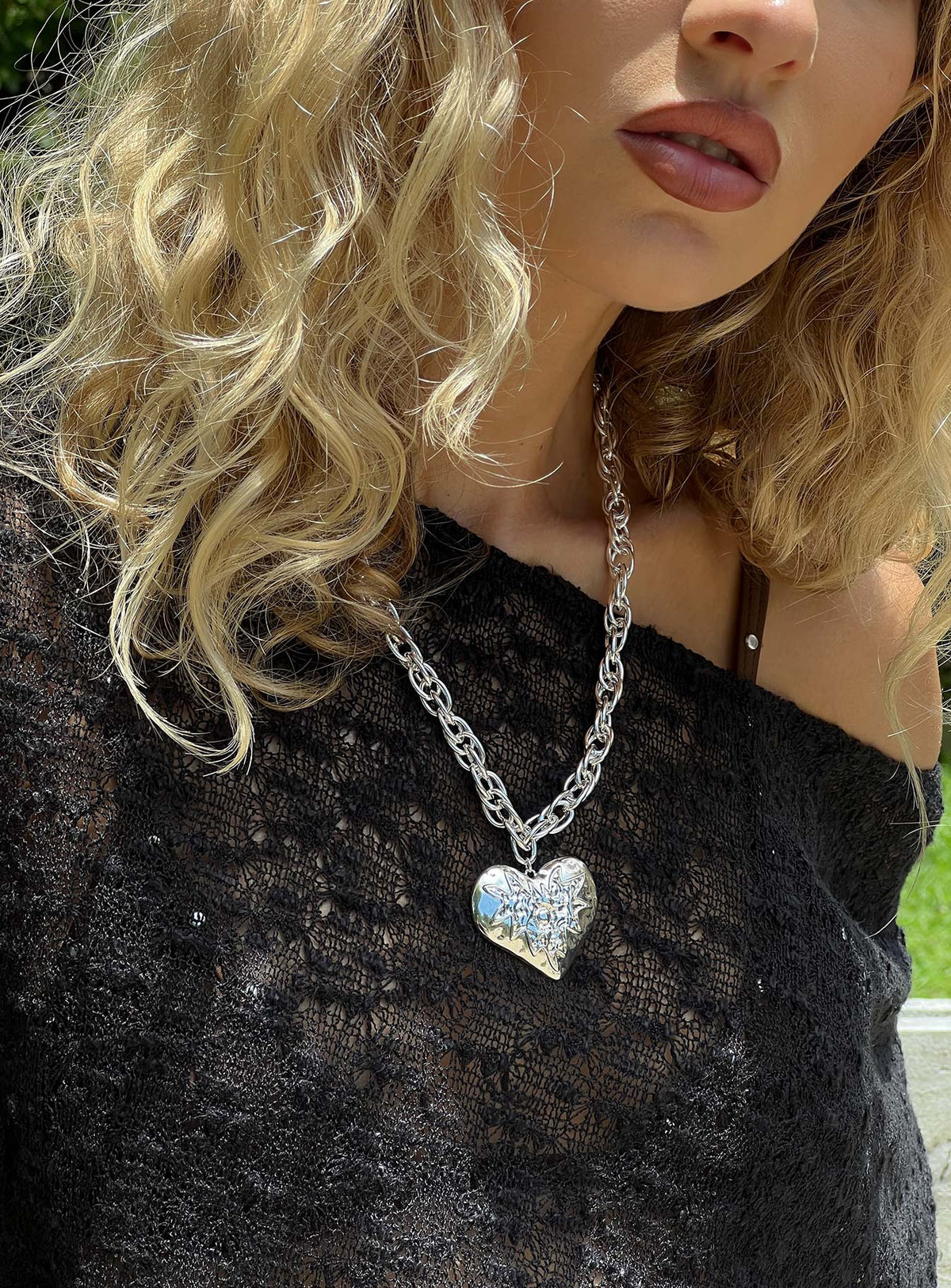 Capree Chunky Heart Necklace Silver