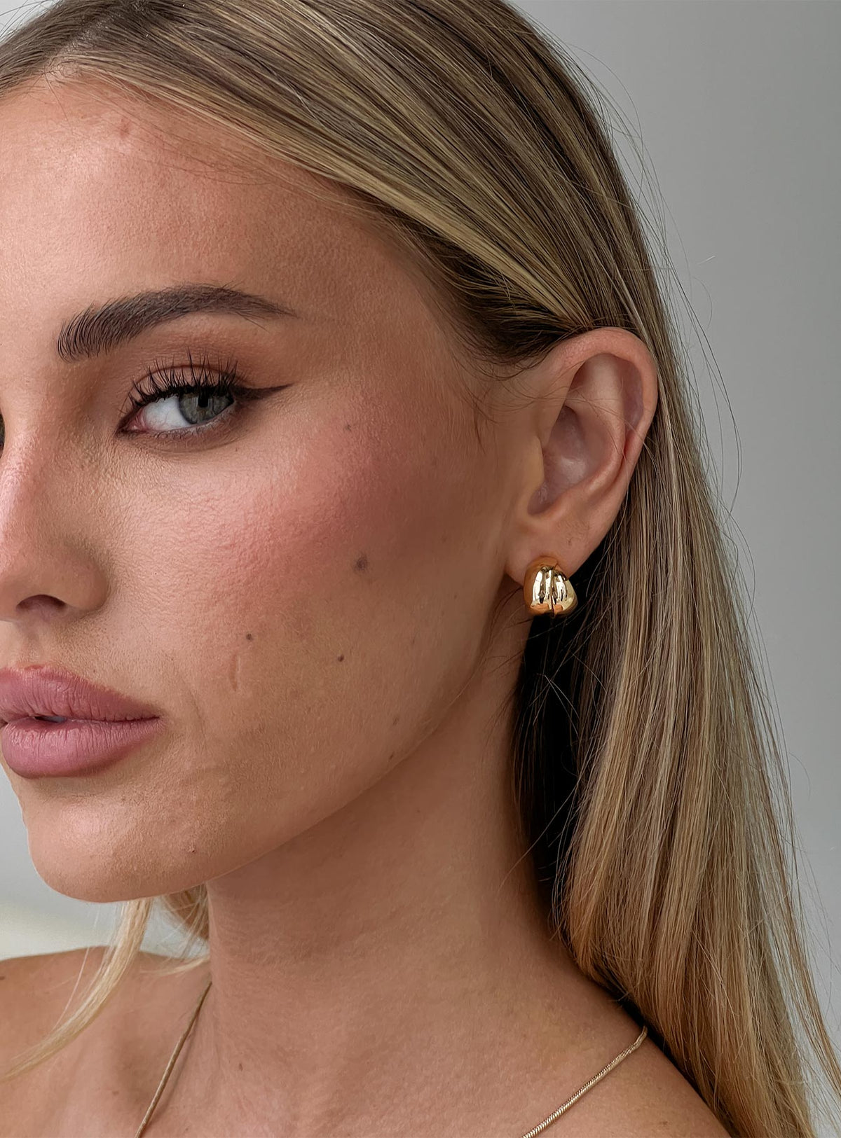 Beck And Call Earrings Gold